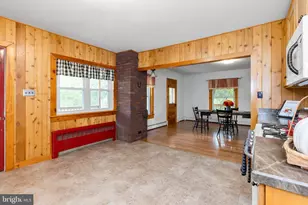 2485 Potomac Rd, Berkeley Springs, WV 25411 - Photo 10