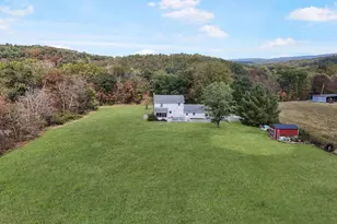 2754 Luther Michael Rd, Berkeley Springs, WV 25411 - Photo 22