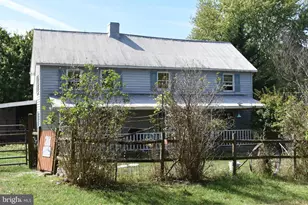 1971 Duckwall, Berkeley Springs, WV 25411 - Photo 24