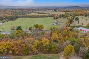 393 Ridersville Rd, Berkeley Springs, WV 25411 - Photo 28