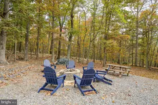 456 Parkside Terrace, Berkeley Springs, WV 25411 - Photo 4