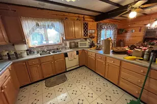 465 Sundown Trail, Great Cacapon, WV 25422 - Photo 10