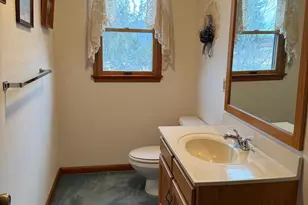 992 Silver Ln, Berkeley Springs, WV 25411 - Photo 24