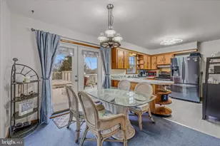 1635 Fairview Dr, Berkeley Springs, WV 25411 - Photo 8