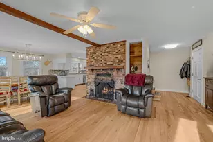 654 Soper Ln, Berkeley Springs, WV 25411 - Photo 16