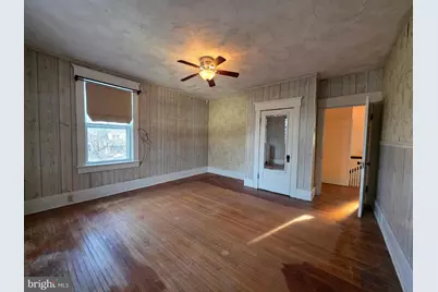 318 S Washington Street, Berkeley Springs, WV 25411 - Photo 24