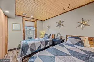 1636 Eckerd Ln, Berkeley Springs, WV 25411 - Photo 52