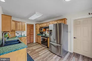 1636 Eckerd Ln, Berkeley Springs, WV 25411 - Photo 20