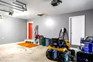 77 Blackwood St, Berkeley Springs, WV 25411 - Photo 32