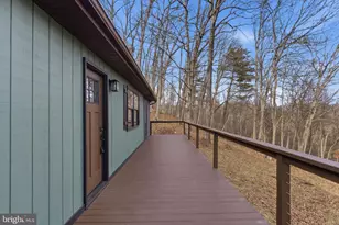 168 Pioneer Trail, Great Cacapon, WV 25422 - Photo 10