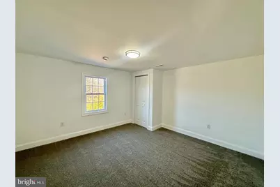 8 Kerns Lane, Berkeley Springs, WV 25411 - Photo 10