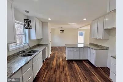 1241 Pine Grove Rd, Berkeley Springs, WV 25411 - Photo 4