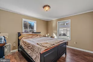 1920 Sir Johns Run Rd, Berkeley Springs, WV 25411 - Photo 24