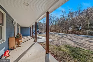 1920 Sir Johns Run Rd, Berkeley Springs, WV 25411 - Photo 4