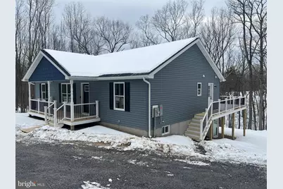 256 Roundtop Ln, Berkeley Springs, WV 25411 - Photo 8