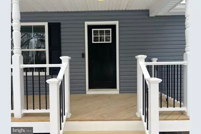 256 Roundtop Ln, Berkeley Springs, WV 25411 - Photo 2