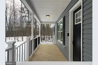 256 Roundtop Ln, Berkeley Springs, WV 25411 - Photo 4