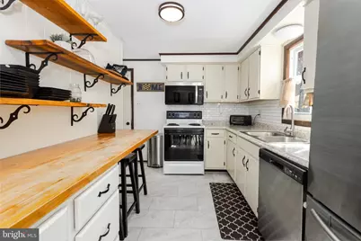 110 Tower Circle, Berkeley Springs, WV 25411 - Photo 10