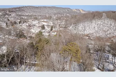 110 Tower Circle, Berkeley Springs, WV 25411 - Photo 30