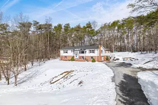 66 Fern Pl Ln, Berkeley Springs, WV 25411 - Photo 1