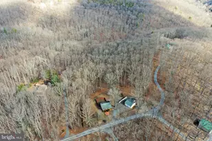 515 Gloyd Ln, Great Cacapon, WV 25422 - Photo 36