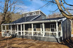 36 Plum Tree Ln, Berkeley Springs, WV 25411 - Photo 2