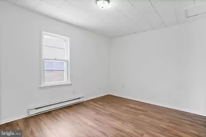 25 Harrison Avenue, Berkeley Springs, WV 25411 - Photo 20