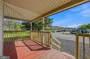 15 Myers Rd, Berkeley Springs, WV 25411 - Photo 4