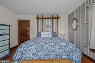 184 Wilkes St, Berkeley Springs, WV 25411 - Photo 2