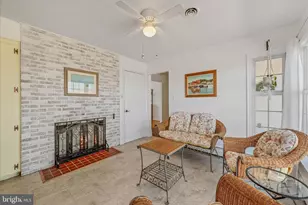 2431 Highland Ridge Rd, Berkeley Springs, WV 25411 - Photo 8