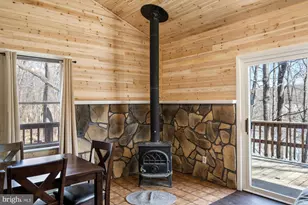 85 Bluebird Ln, Berkeley Springs, WV 25411 - Photo 6