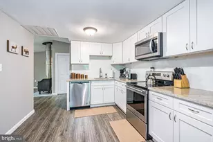 238 Ponds Ct, Berkeley Springs, WV 25411 - Photo 16