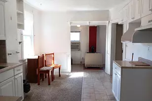 322 S Laurel Ave, Berkeley Springs, WV 25411 - Photo 10
