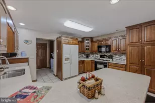 10 Winding Way, Berkeley Springs, WV 25411 - Photo 16
