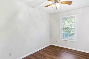 1840 Shade Ln, Berkeley Springs, WV 25411 - Photo 4