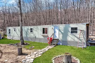 516 Roberts Rd, Great Cacapon, WV 25422 - Photo 10