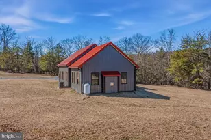 237 Foggy Bottom Ln, Berkeley Springs, WV 25411 - Photo 6