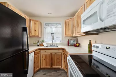 179 Persimmon Tree Lane, Hedgesville, WV 25427 - Photo 10