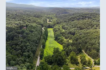 1704 Posey Hollow, Berkeley Springs, WV 25411 - Photo 14