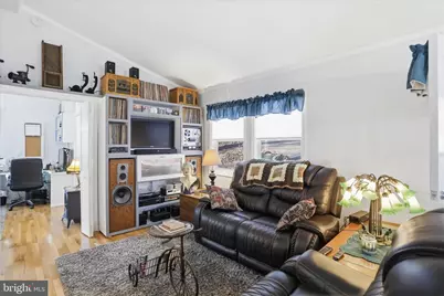 157 Calypso Trail, Great Cacapon, WV 25422 - Photo 4