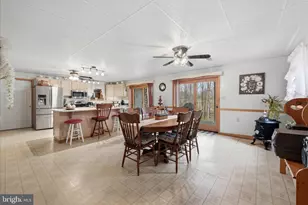 154 Spook Hollow Rd, Berkeley Springs, WV 25411 - Photo 8