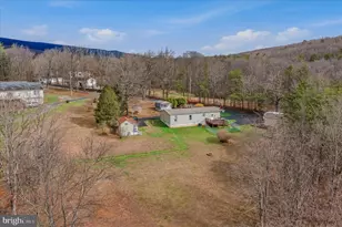 422 Birch Grove Ln, Berkeley Springs, WV 25411 - Photo 40