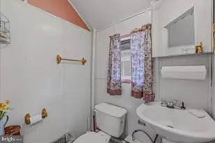 422 Birch Grove Ln, Berkeley Springs, WV 25411 - Photo 32