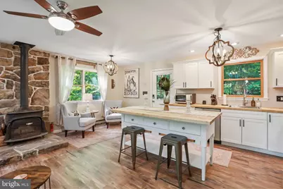 148 Amberwood Lane, Great Cacapon, WV 25422 - Photo 8