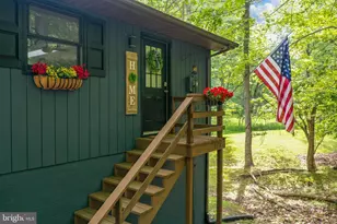 148 Amberwood Ln, Great Cacapon, WV 25422 - Photo 6