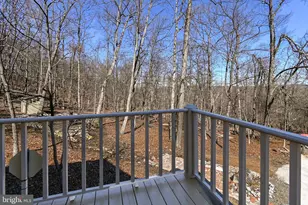 51 Katelyn Ln, Great Cacapon, WV 25422 - Photo 14