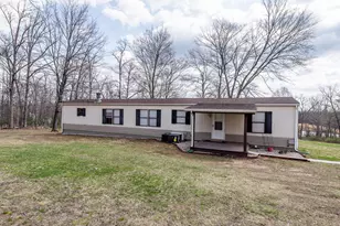 204 Goller Hills Ln, Hedgesville, WV 25427 - Photo 4