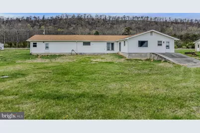 11223 Valley Road, Berkeley Springs, WV 25411 - Photo 4