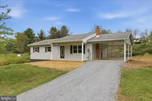 381 Mellon East Rd, Hedgesville, WV 25427 - Photo 4