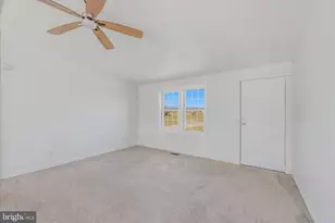 1420 Eppinger Rd, Berkeley Springs, WV 25411 - Photo 8